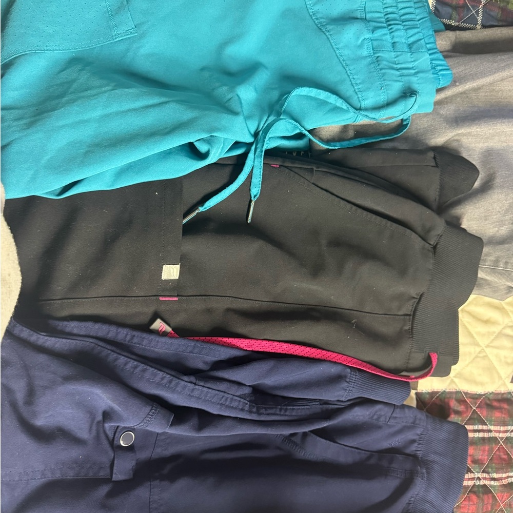 Scrub bottoms: Med Couture, fabletics, figs
